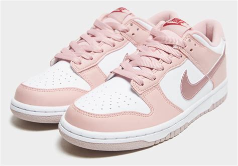 mooiste nike sneakers|best Nike shoes for women.